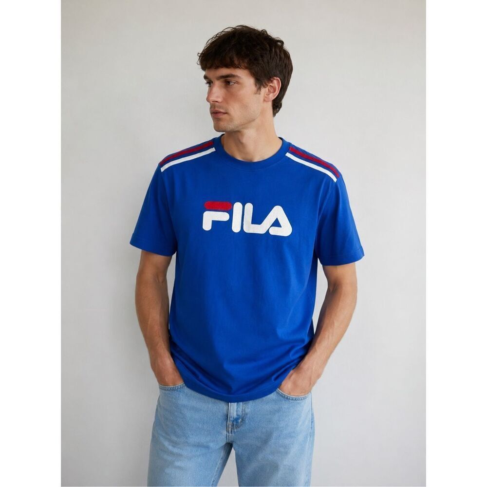 Title: FILA Blue Logo T-Shirt Men’s Size XL Cotton Short Sleeve Casual Tee